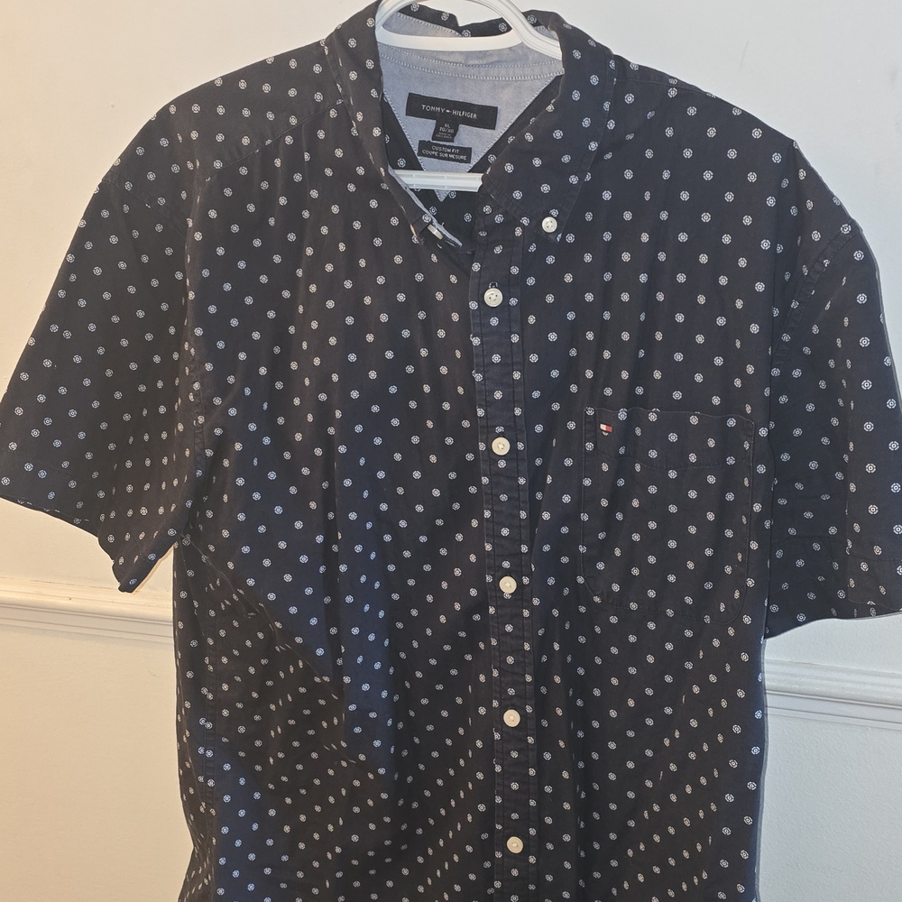 Tommy Hilfiger Blue and White Casual Button Down Shirt